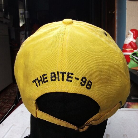Vintage Blowfish The Bite - 98 Strap Back Hat Cap - Picture 4 of 7